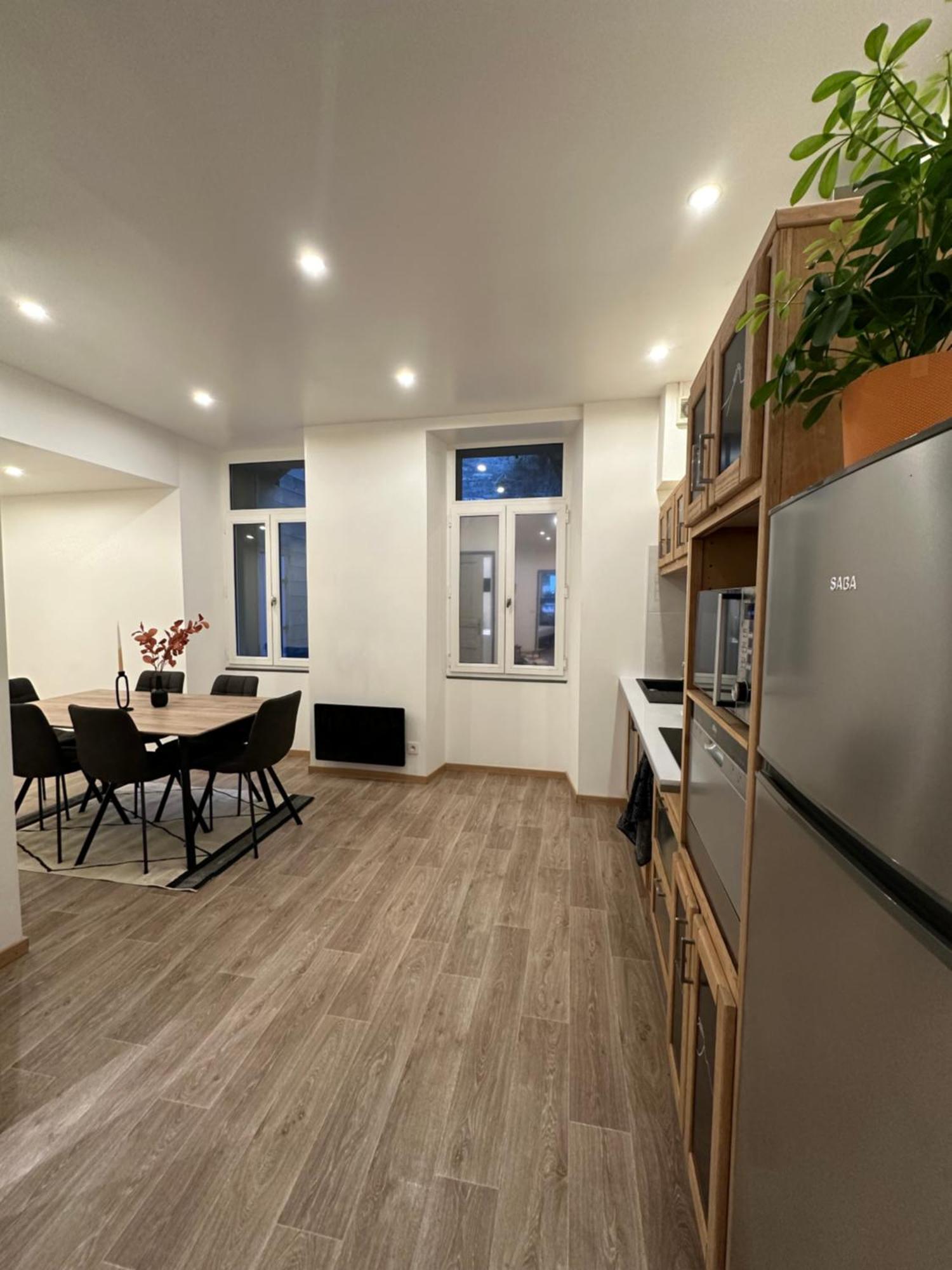 Le Refuge T3 Centre Ville 63M2 Pied Des Montagnes Albertville Exterior photo