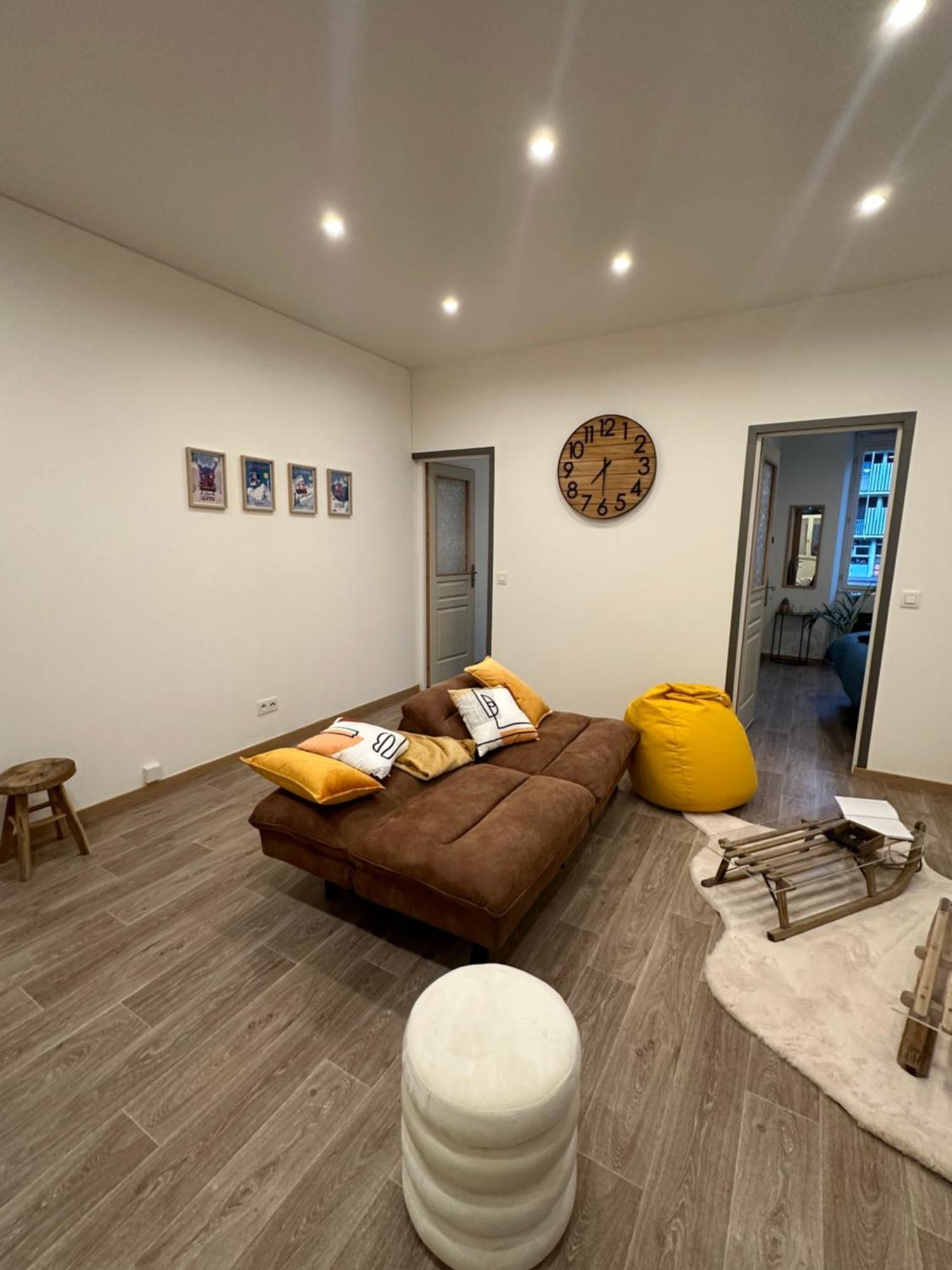 Le Refuge T3 Centre Ville 63M2 Pied Des Montagnes Albertville Exterior photo